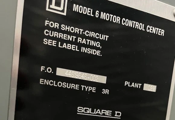 Placa rainproof Square D Model 6