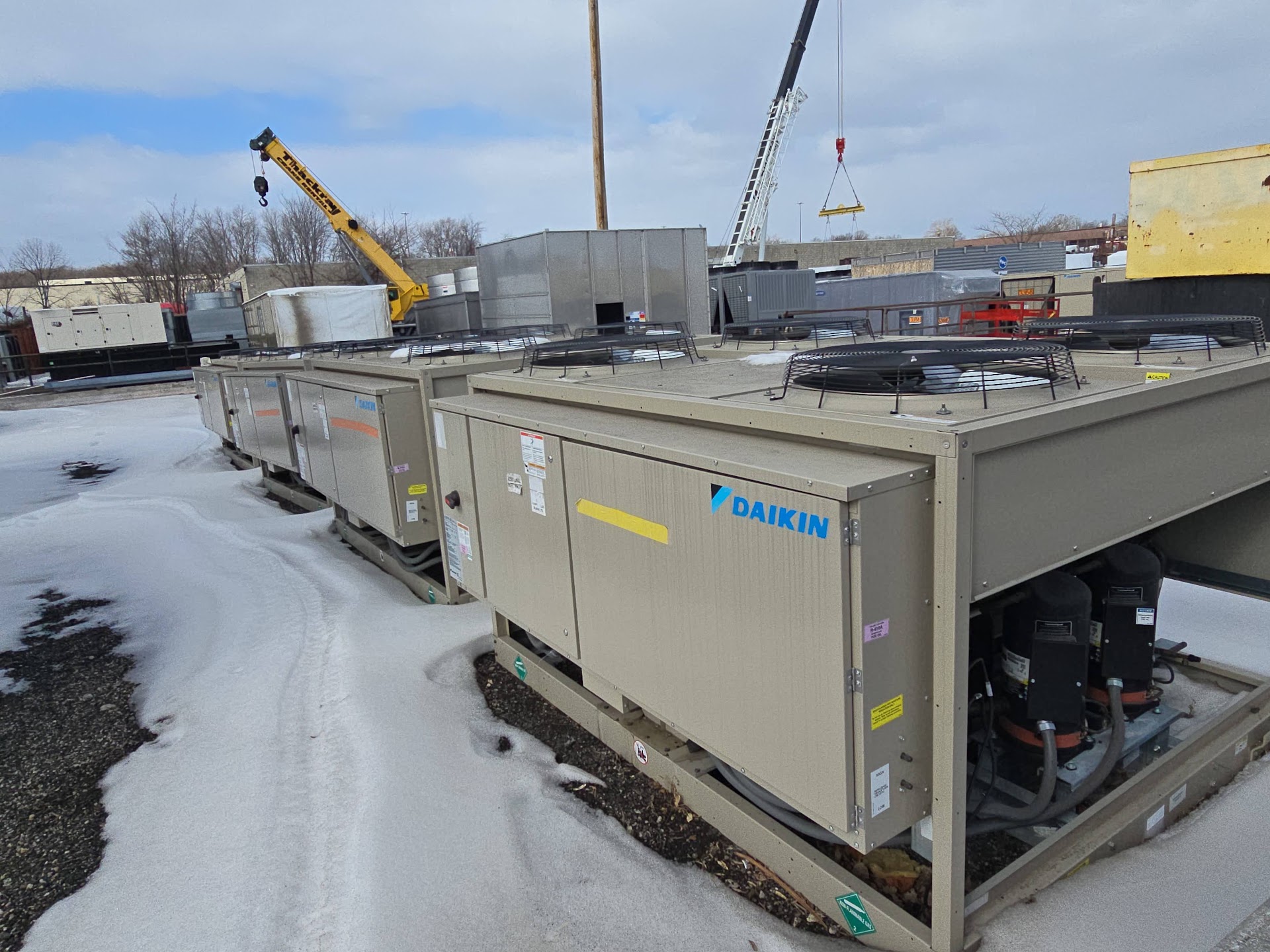 Row of Daikin RCS040D units