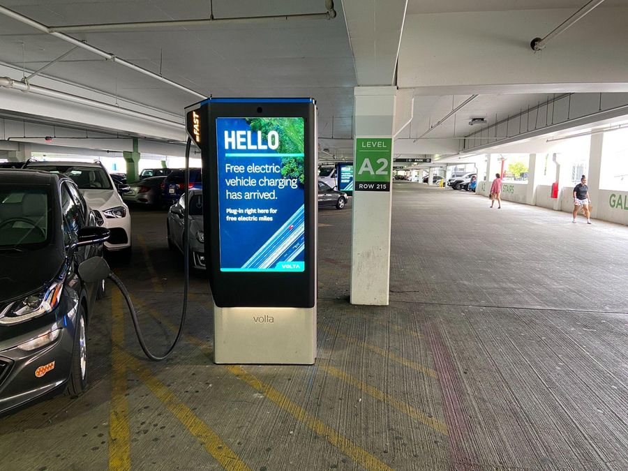 Volta Level 2 media charging station installed in parking garage