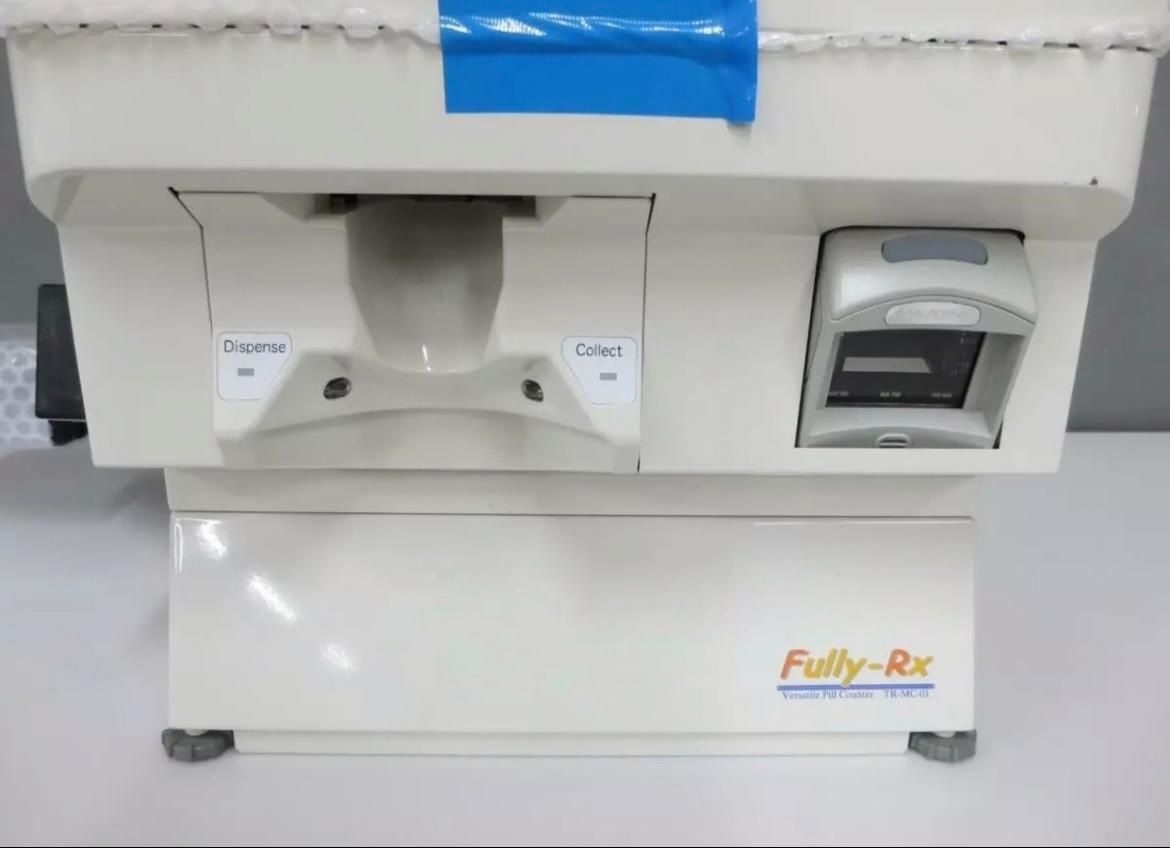 Yuyama Fully-Rx dispense and collect stations with built-in thermal printer